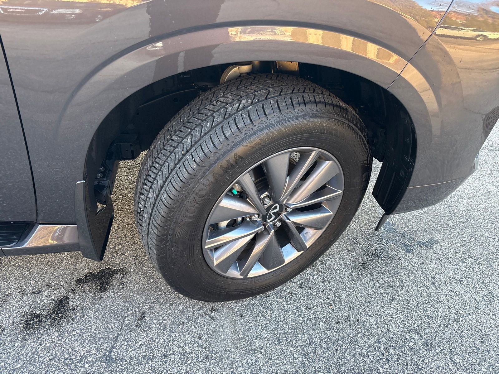 Certified 2025 INFINITI QX80 Pure image 33