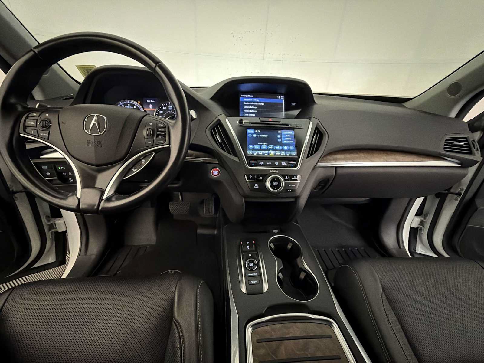 Used 2019 Acura MDX w/ Technology Package AWD/4WD image 14
