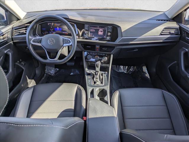 Certified 2024 Volkswagen Jetta SE FWD image 16