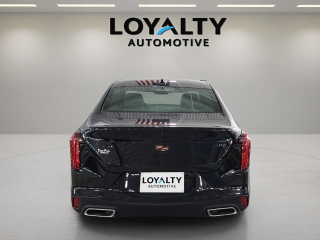 Used 2026 Cadillac CT4 Premium Luxury RWD image 4
