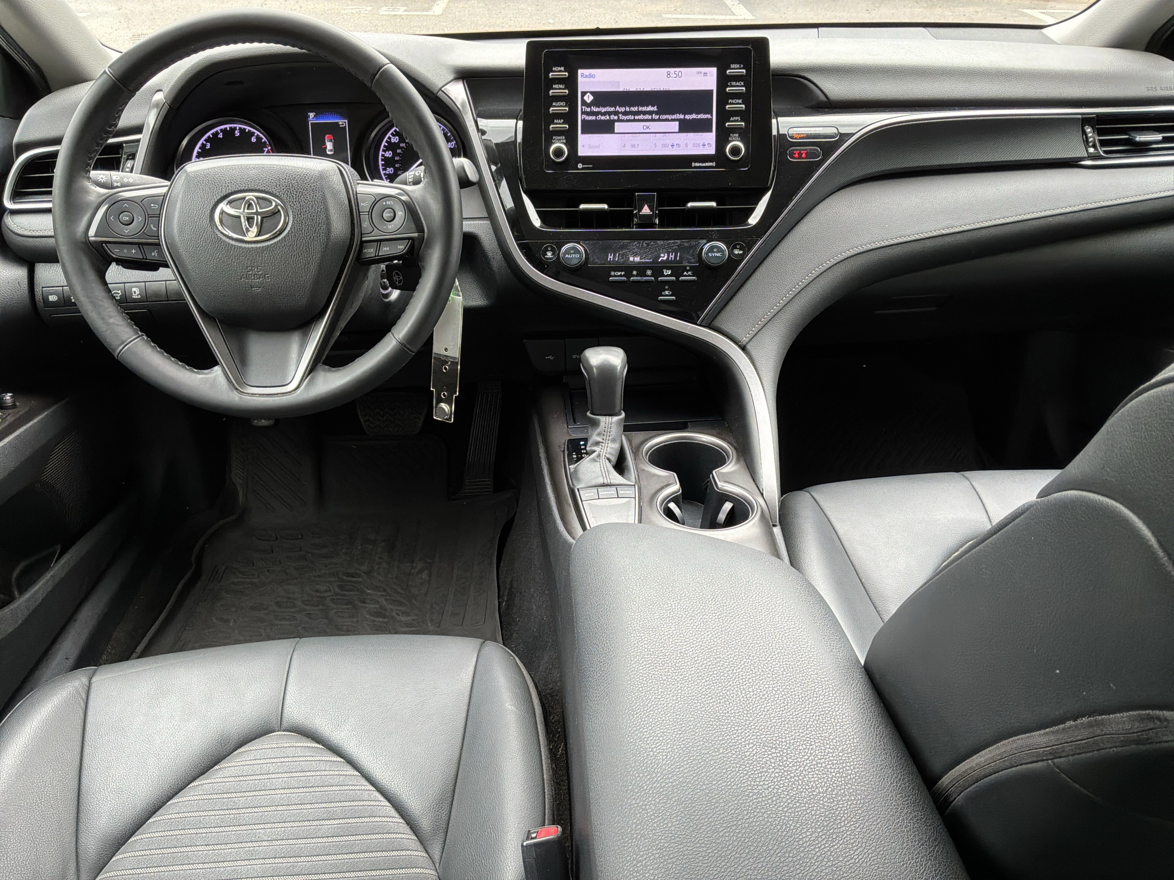 Used 2024 Toyota Camry SE FWD image 28