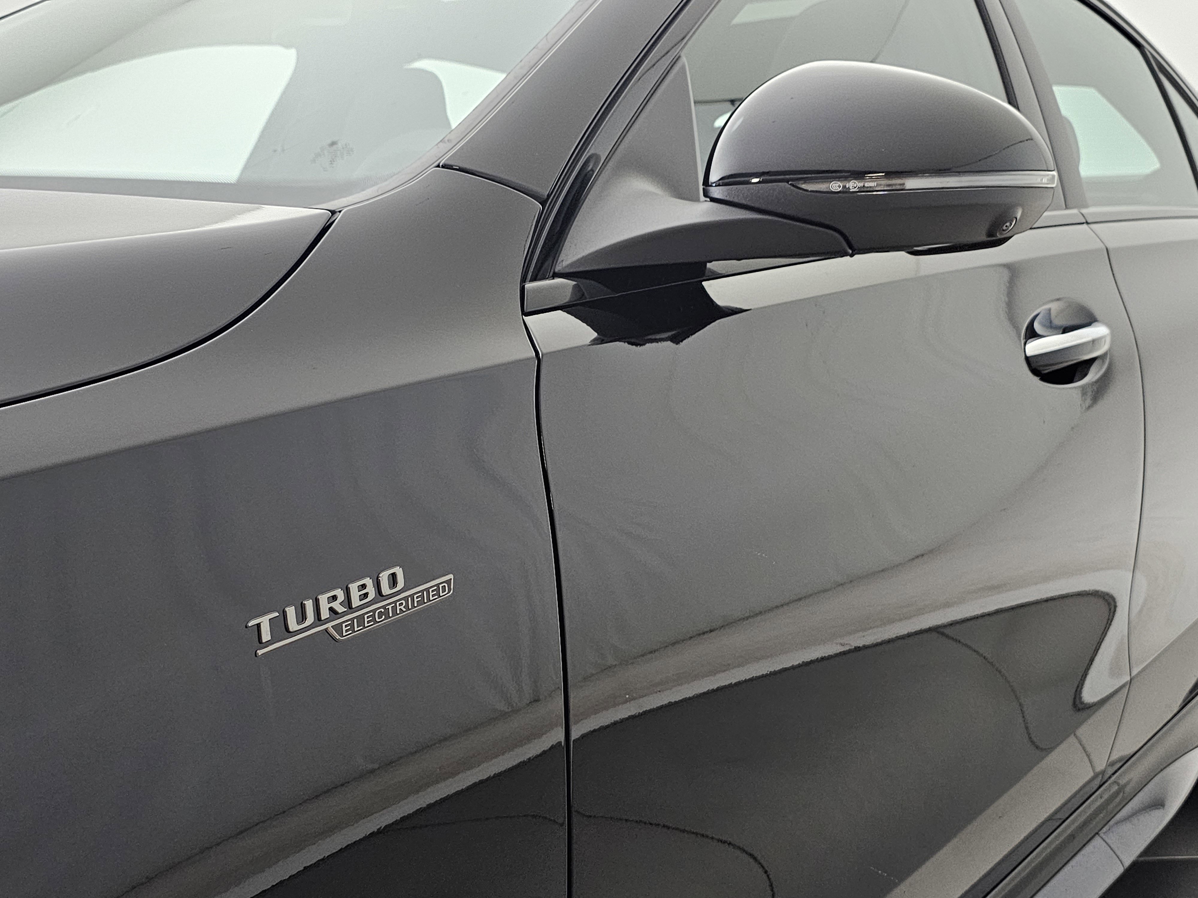 New 2026 Mercedes-Benz C 43 AMG 4MATIC Sedan image 6