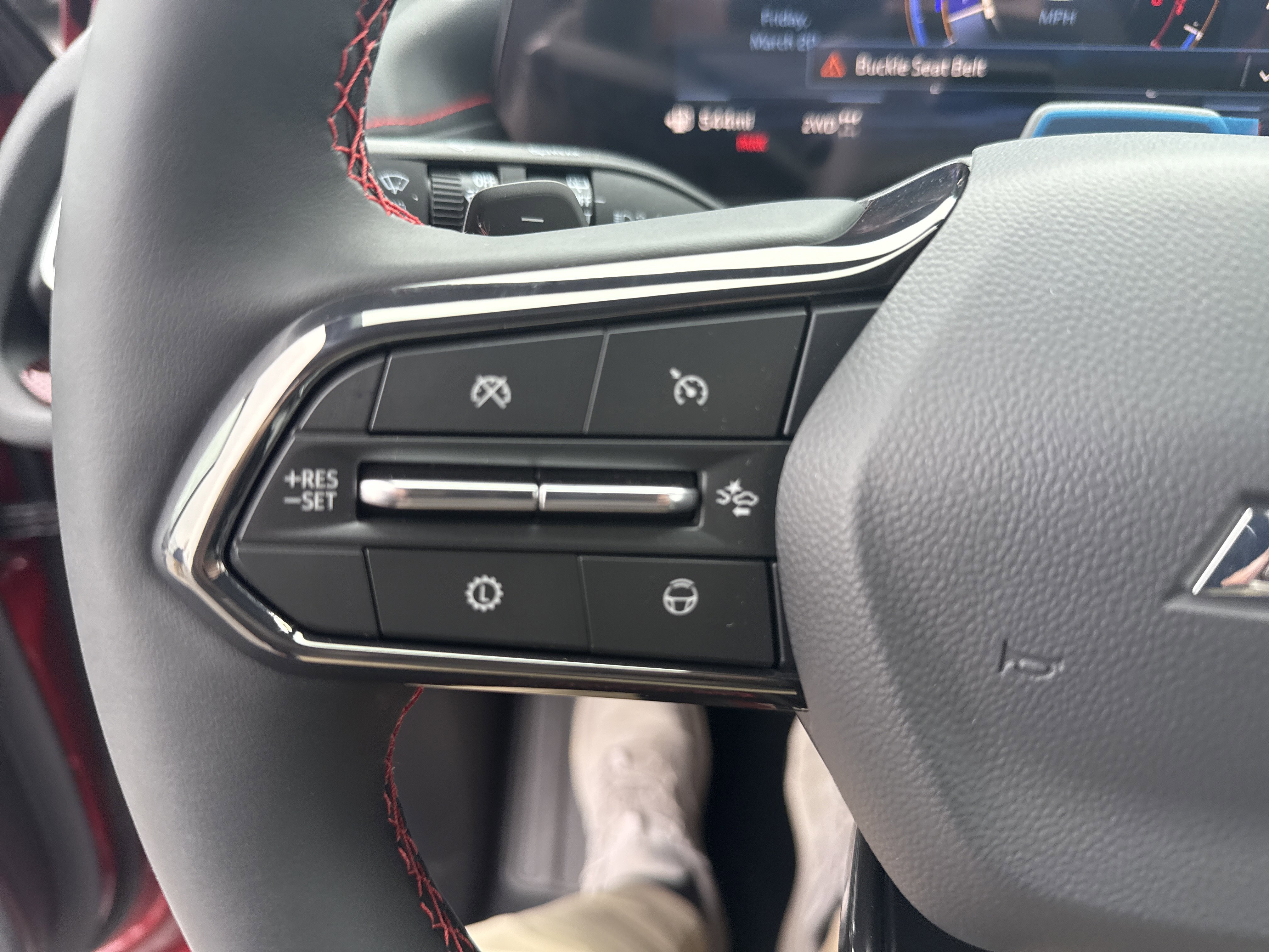 New 2026 Chevrolet Traverse RS AWD/4WD image 21