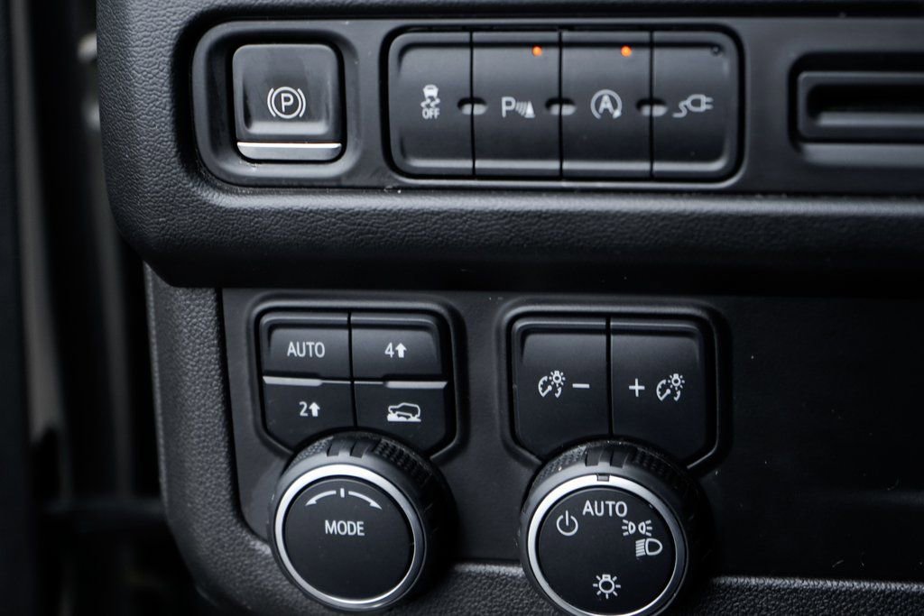 Used 2021 Chevrolet Tahoe LT image 22