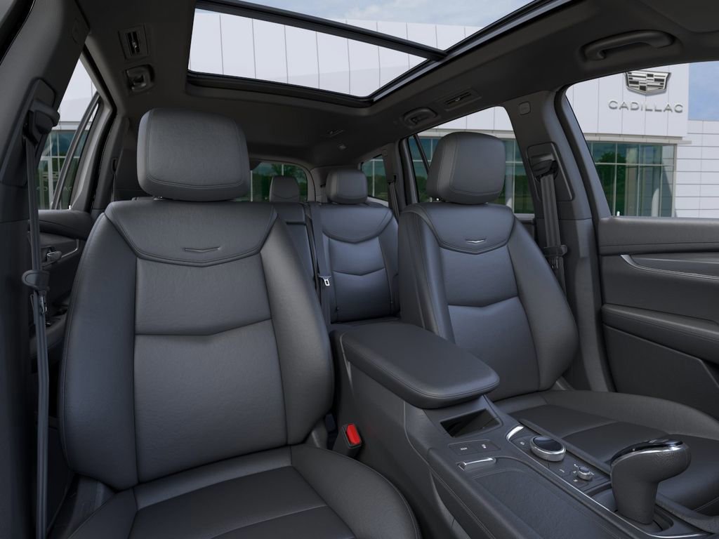 New 2025 Cadillac XT6 Luxury w/ LPO, Floor Liner Package image 16