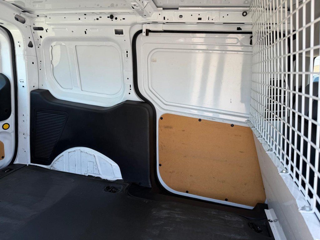 Used 2017 Ford Transit Connect XL FWD image 21