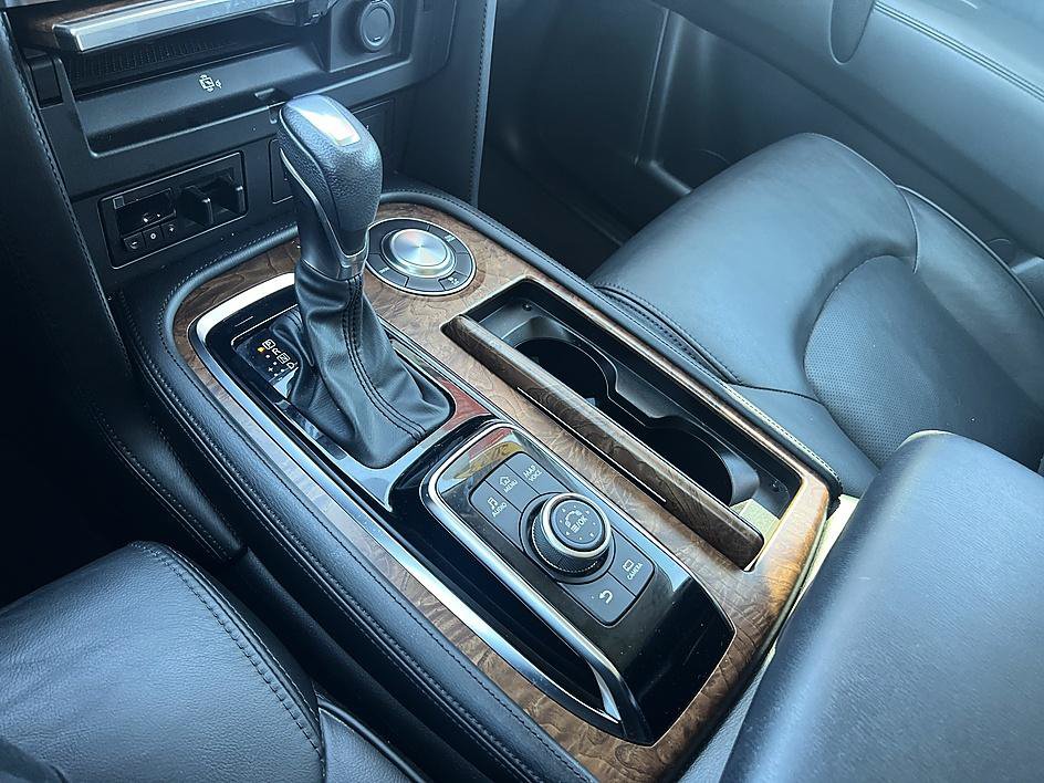 Certified 2023 Nissan Armada SL RWD image 28