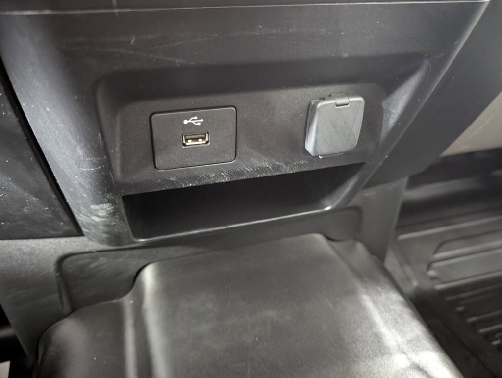 Used 2020 Ford F150 XL w/ Equipment Group 101A Mid image 23