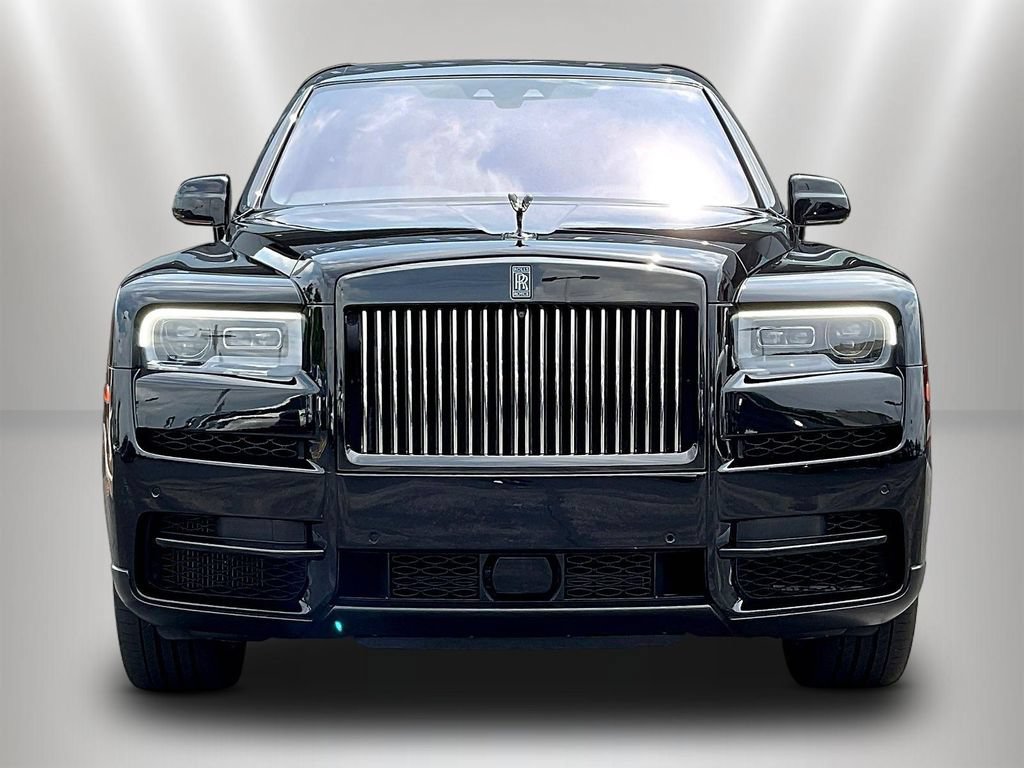 Used 2020 Rolls-Royce Cullinan Black Badge AWD/4WD image 2
