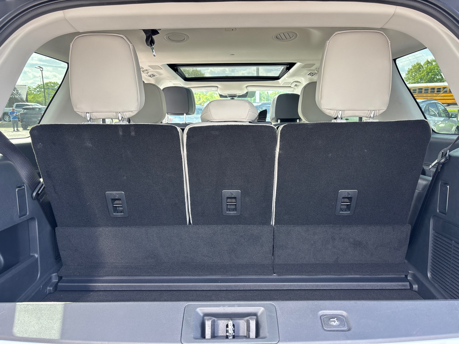 New 2026 Lincoln Navigator Reserve AWD/4WD image 9