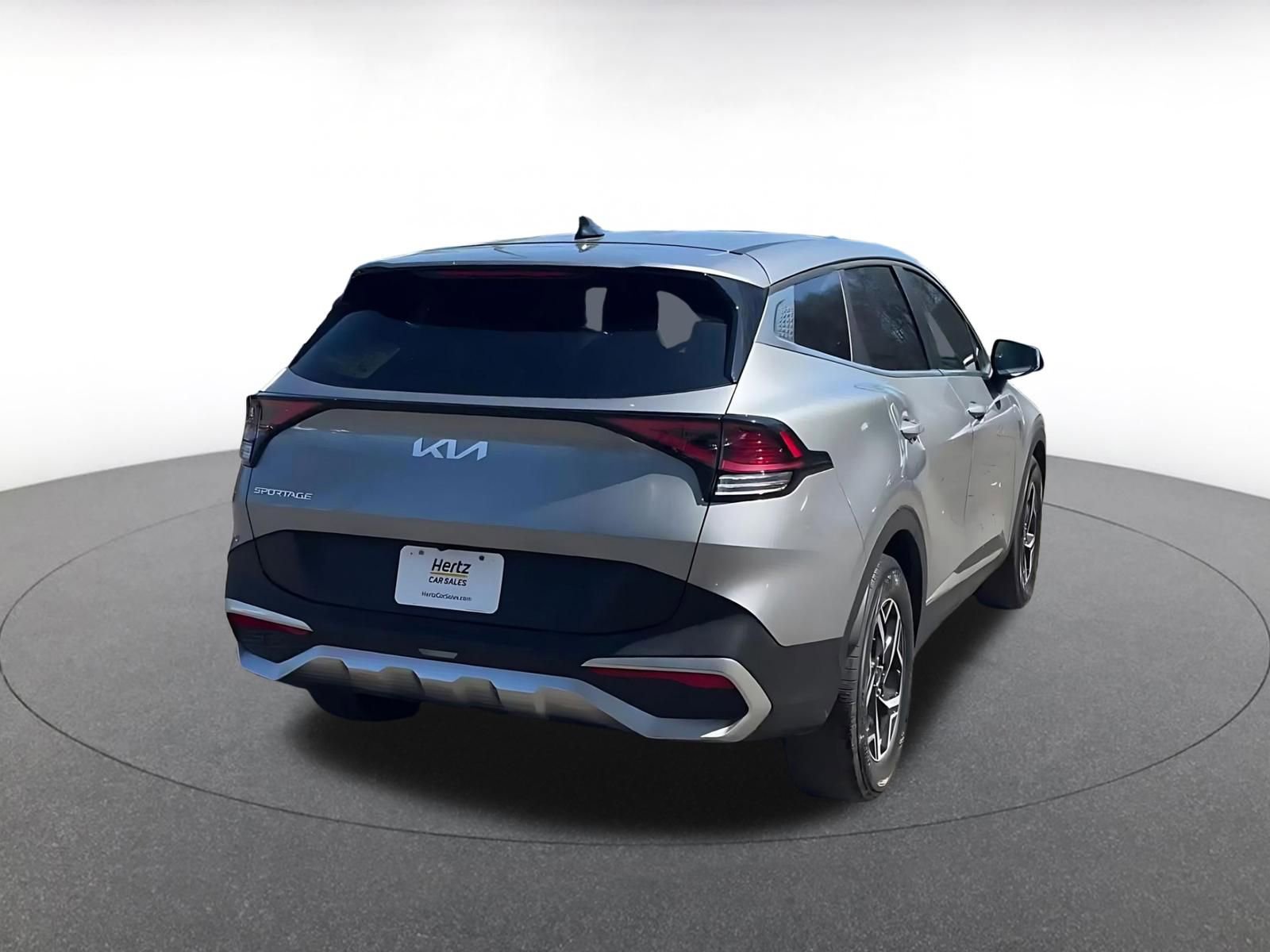 Used 2025 Kia Sportage LX image 12