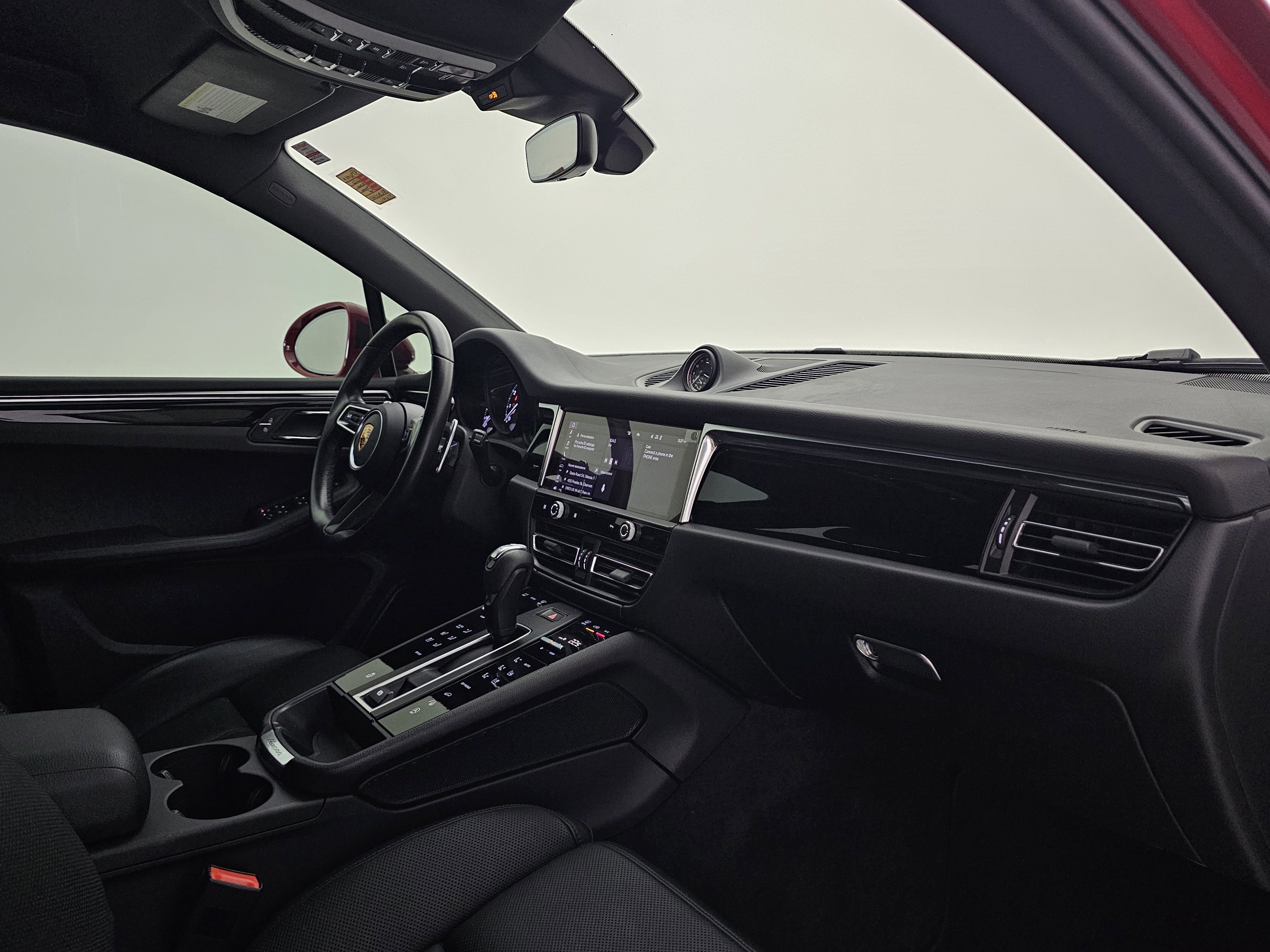 Used 2022 Porsche Macan image 13