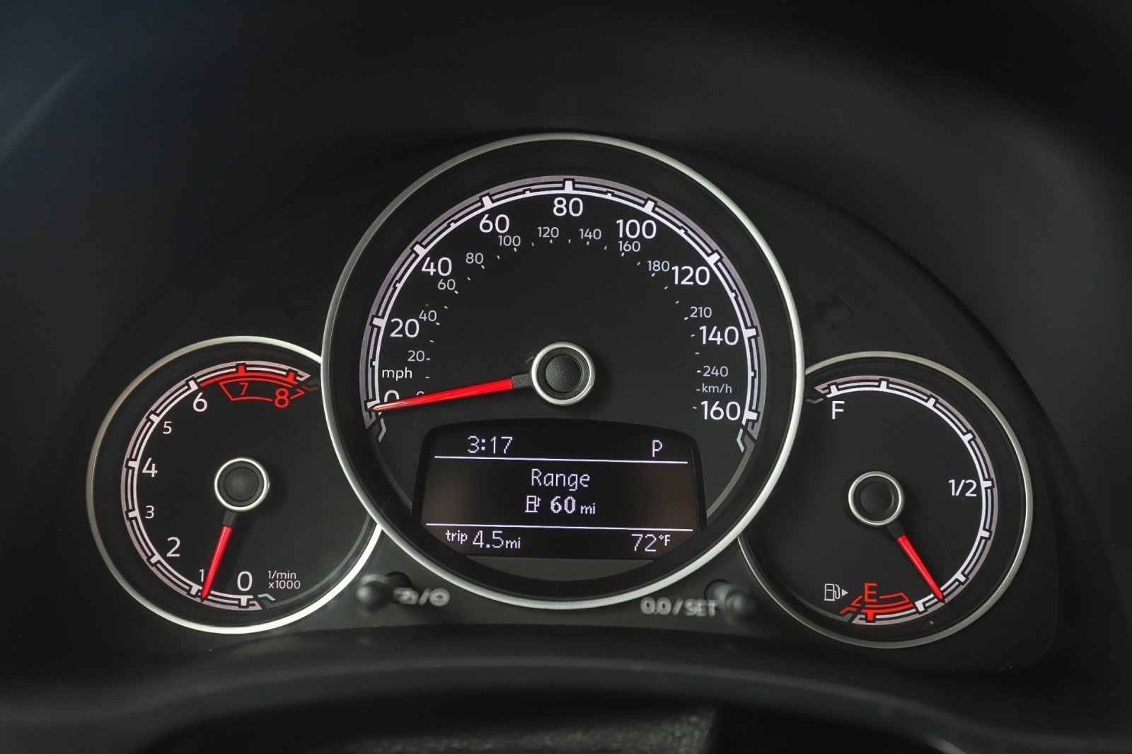 Used 2018 Volkswagen Beetle 2.0T S FWD image 24