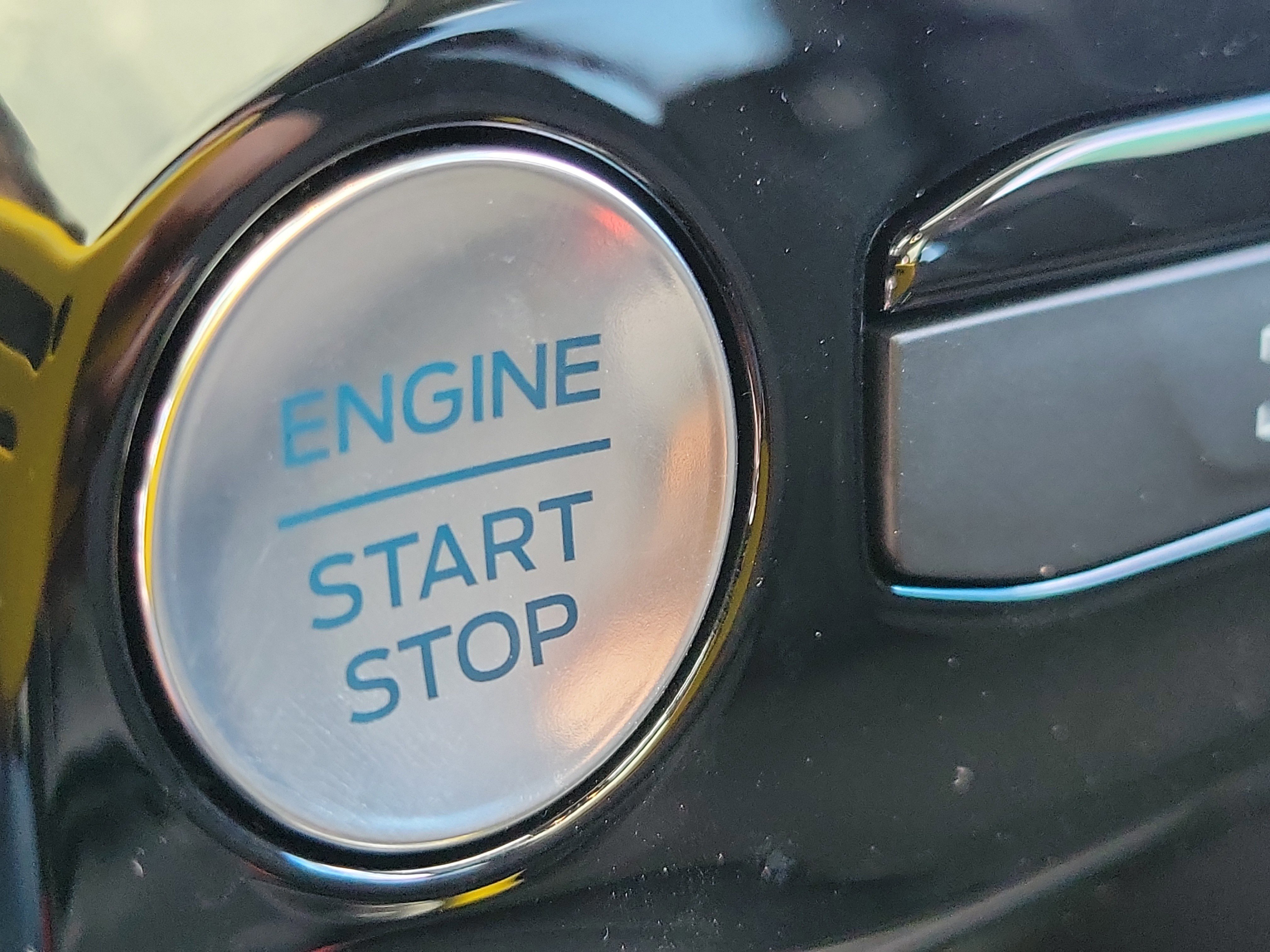 New 2025 Ford Escape Active w/ Tech Pack #1 image 23