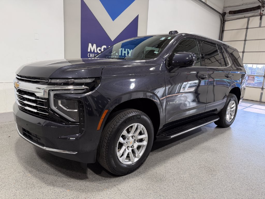 Used 2025 Chevrolet Tahoe LT AWD/4WD image 9
