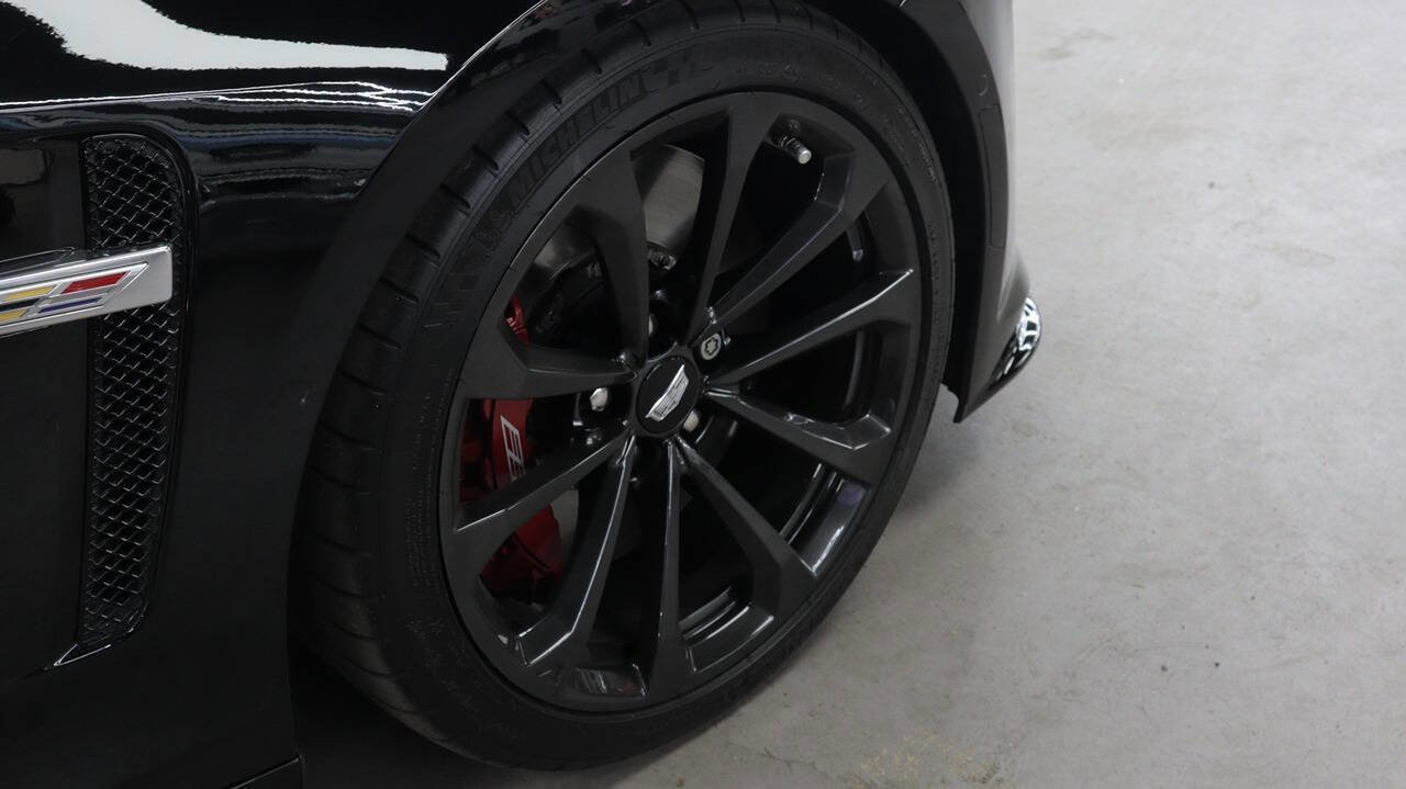 Used 2019 Cadillac CTS V w/ Luxury Package image 7