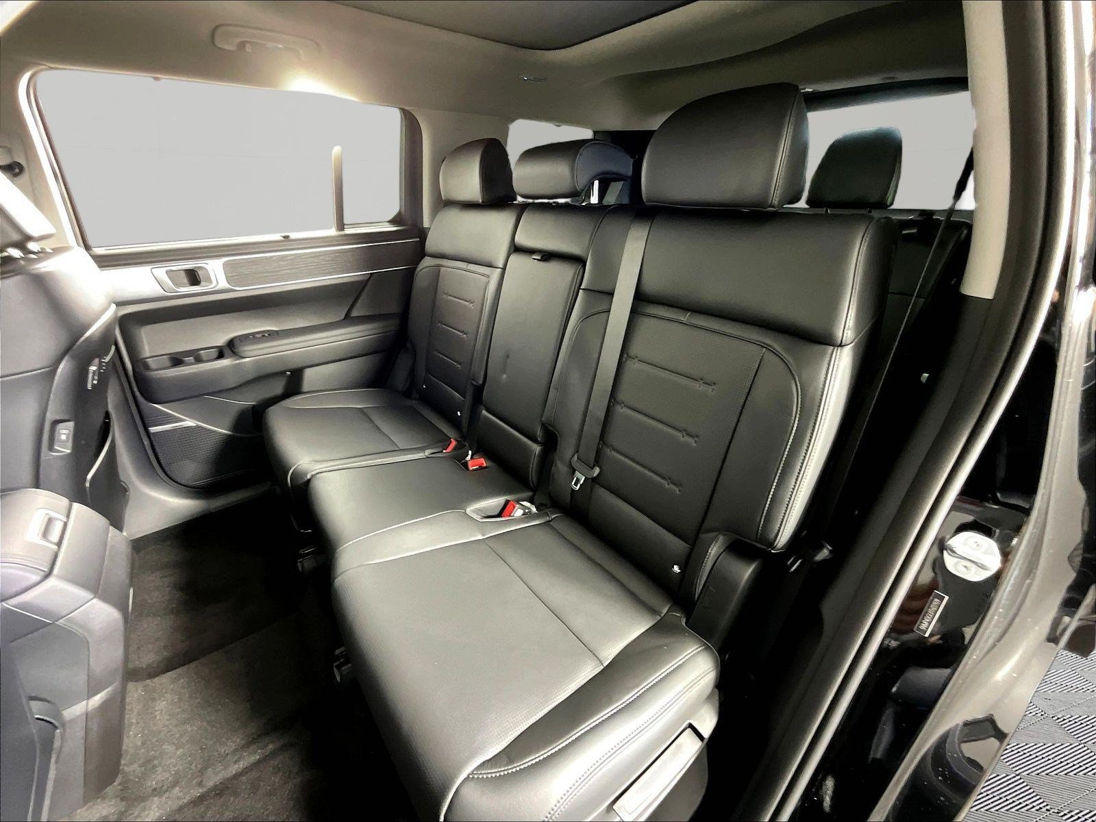 New 2026 Hyundai Santa Fe Limited AWD/4WD image 18