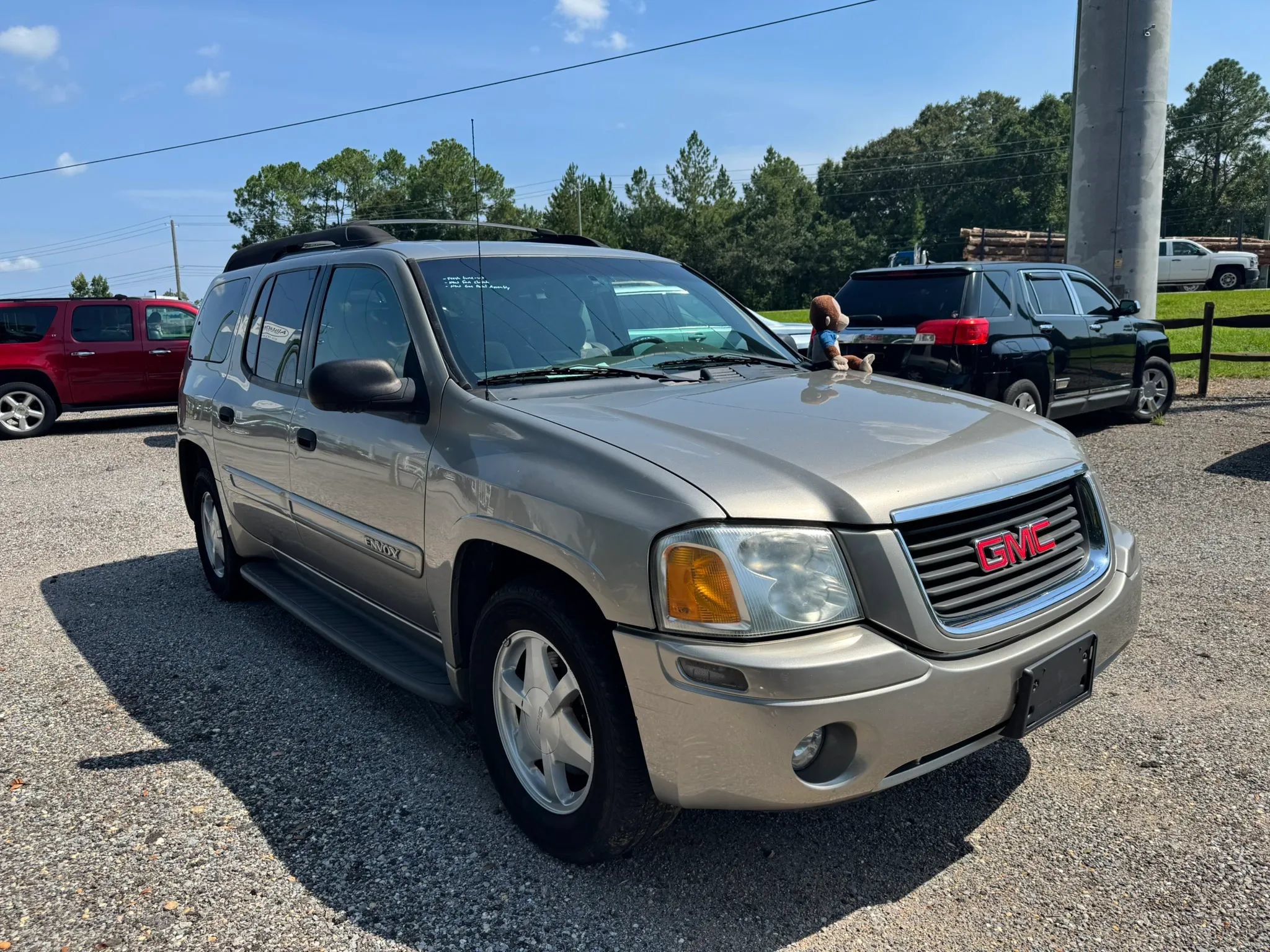 Used 2003 GMC Envoy XL SLE w/ 1SB Preferred Equipment Group AWD/4WD image 9