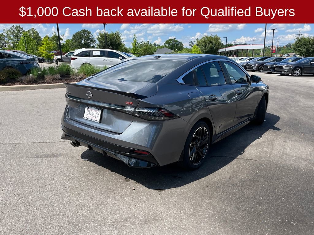 New 2026 Nissan Sentra SR w/ SR Premium Package FWD image 8