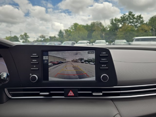 New 2026 Hyundai Elantra SE FWD image 22
