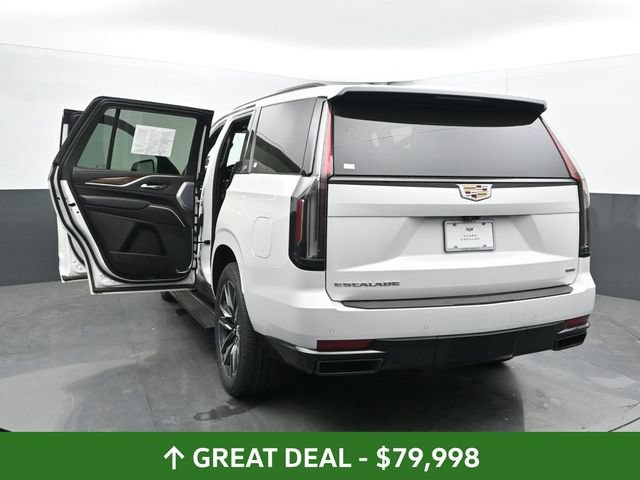 Used 2024 Cadillac Escalade Sport Platinum w/ LPO, Floor Liner Package AWD/4WD image 60
