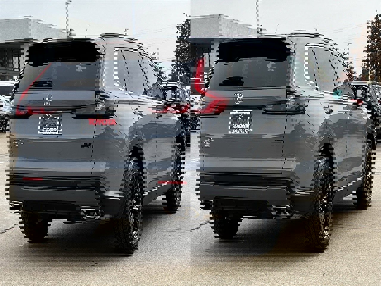 Used 2025 Honda CR-V Sport-L image 4