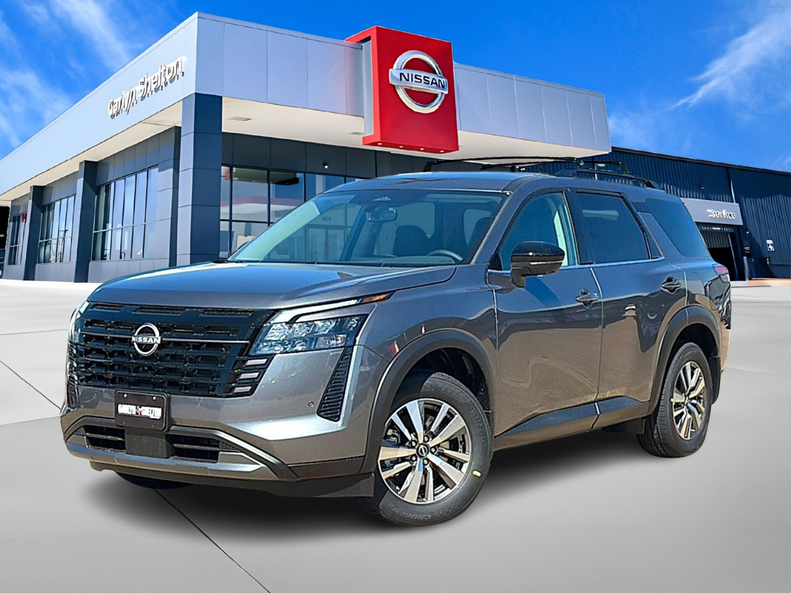 New 2026 Nissan Pathfinder SL image 1