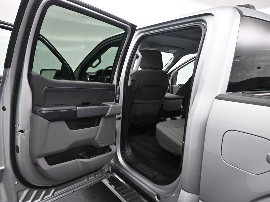 Used 2024 Ford F150 XLT image 17