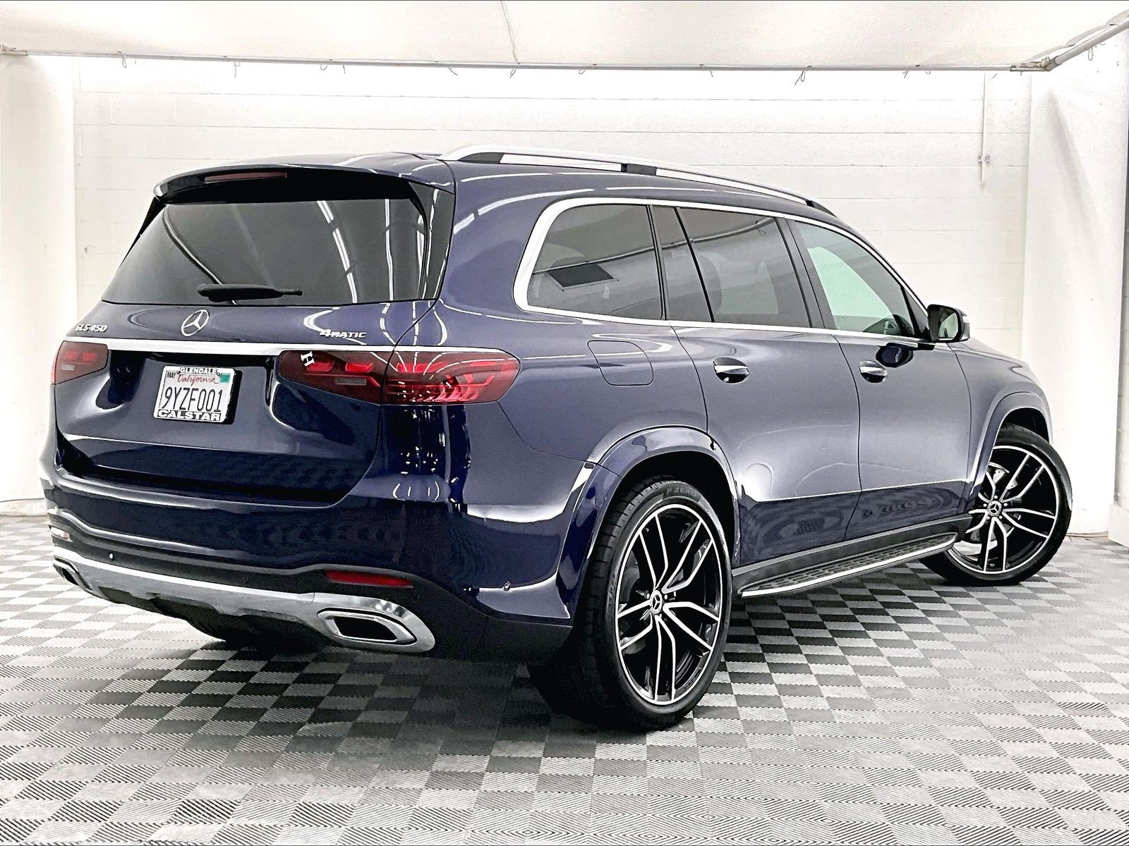 Used 2026 Mercedes-Benz GLS 450 4MATIC image 11