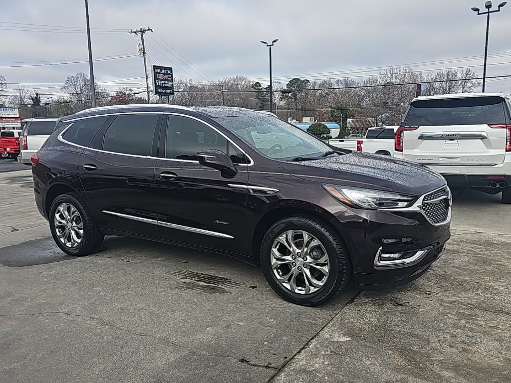 Used 2020 Buick Enclave Avenir w/ Avenir Technology Package image 2