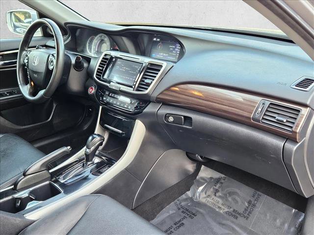Used 2016 Honda Accord EX-L image 21