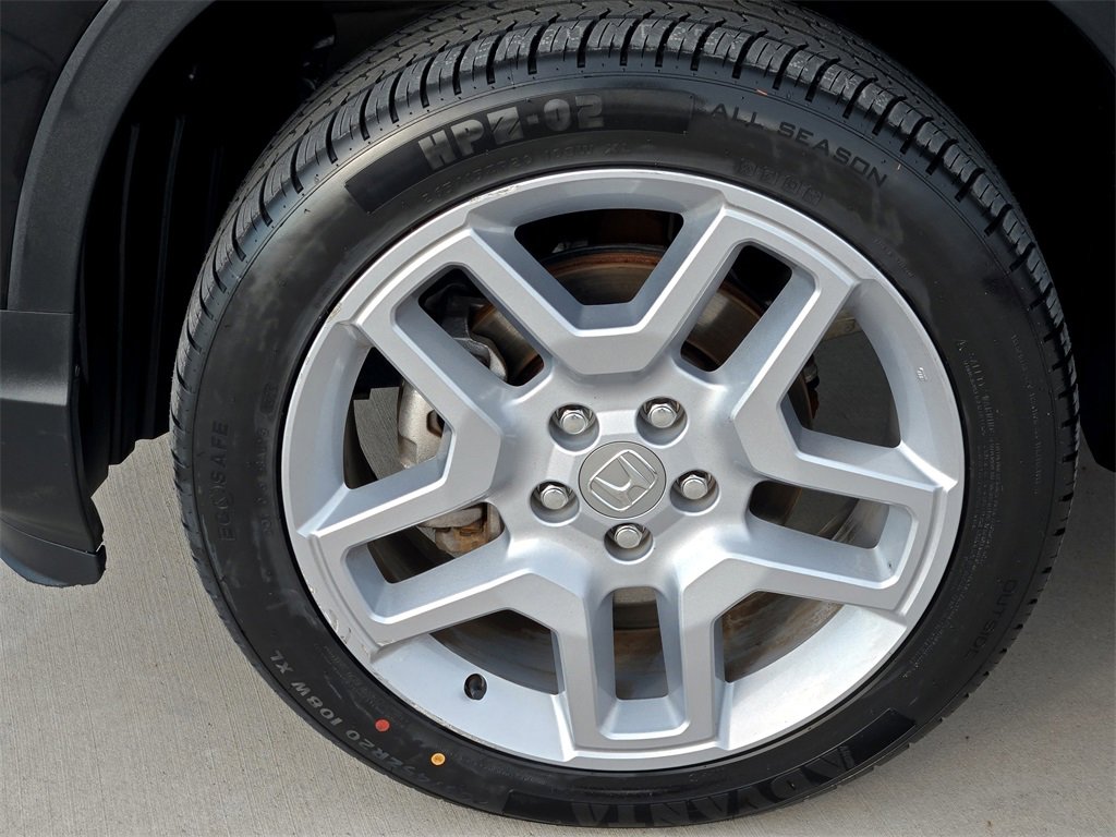 Used 2024 Honda Passport EX-L image 9