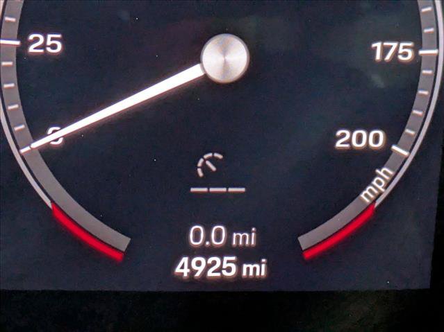 Used 2024 Porsche 911 Carrera RWD image 12