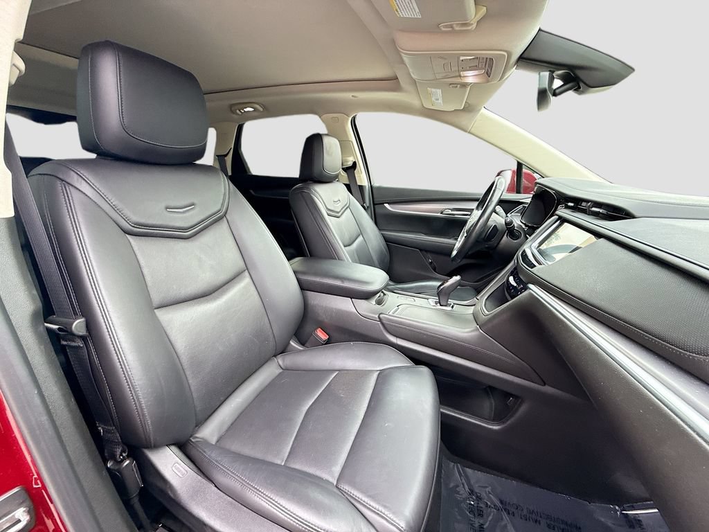 Used 2018 Cadillac XT5 Premium Luxury FWD image 15
