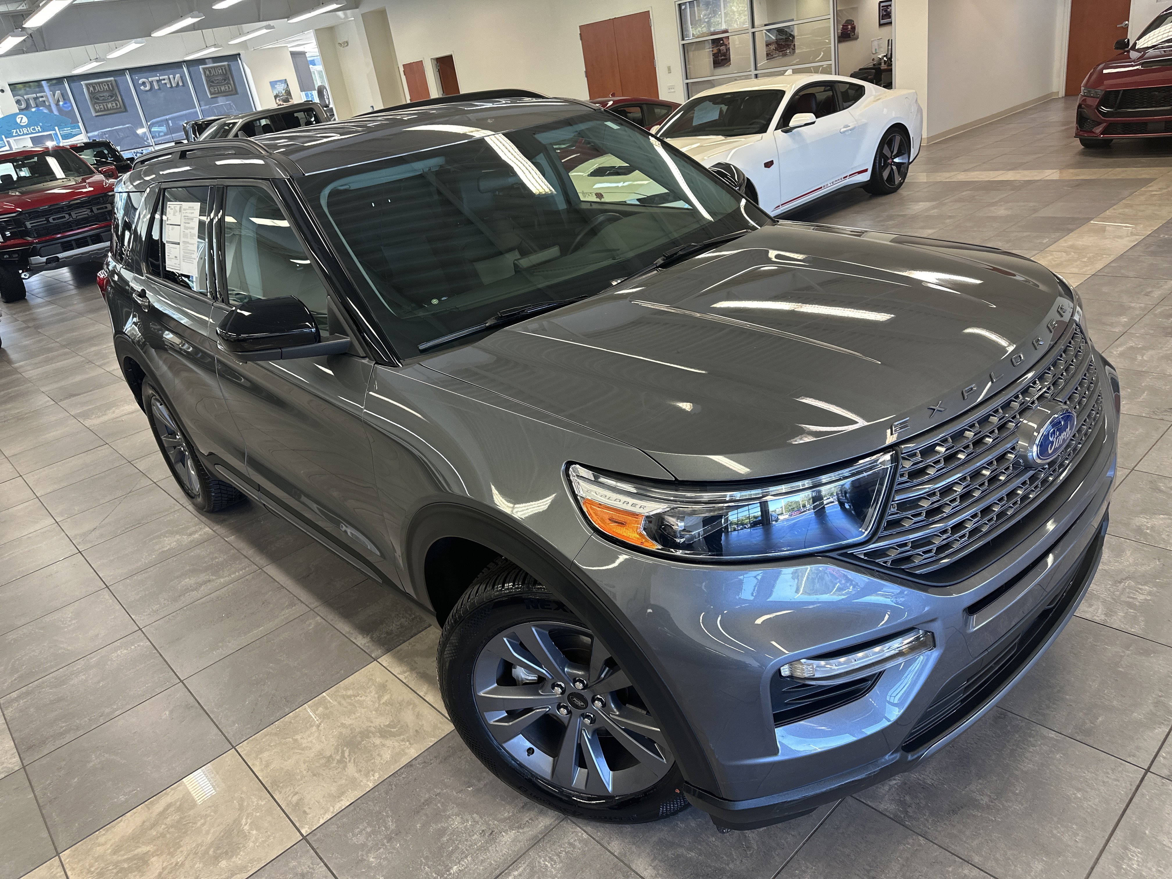 Certified 2022 Ford Explorer XLT w/ Equipment Group 202A image 12