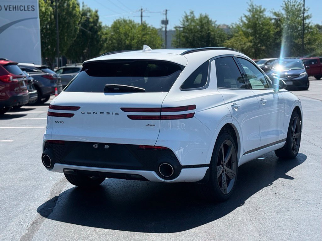 Used 2023 Genesis GV70 2.5T w/ Sport Prestige Package AWD/4WD image 7