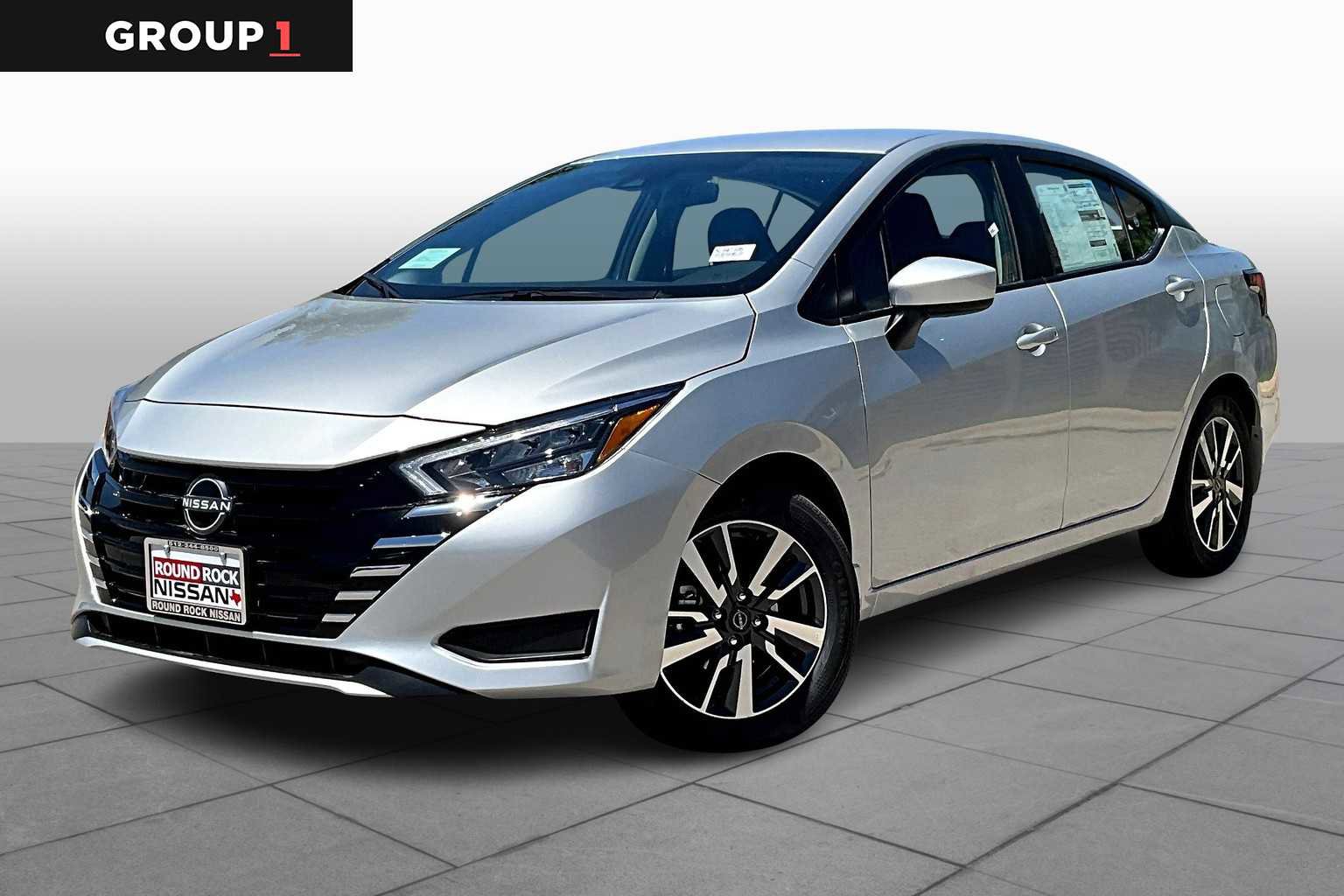 New 2025 Nissan Versa SV w/ Trunk Package