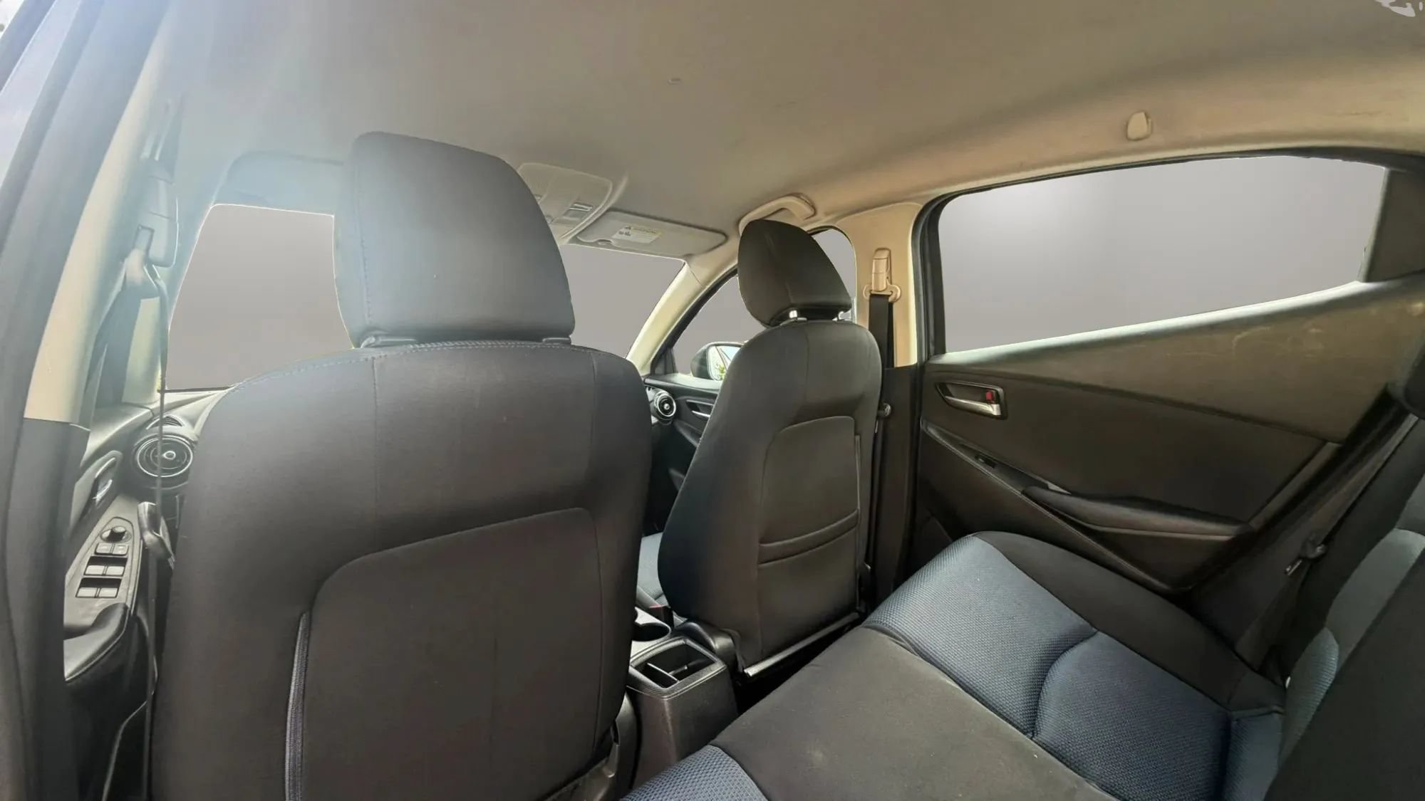 Used 2017 Toyota Yaris iA FWD image 11