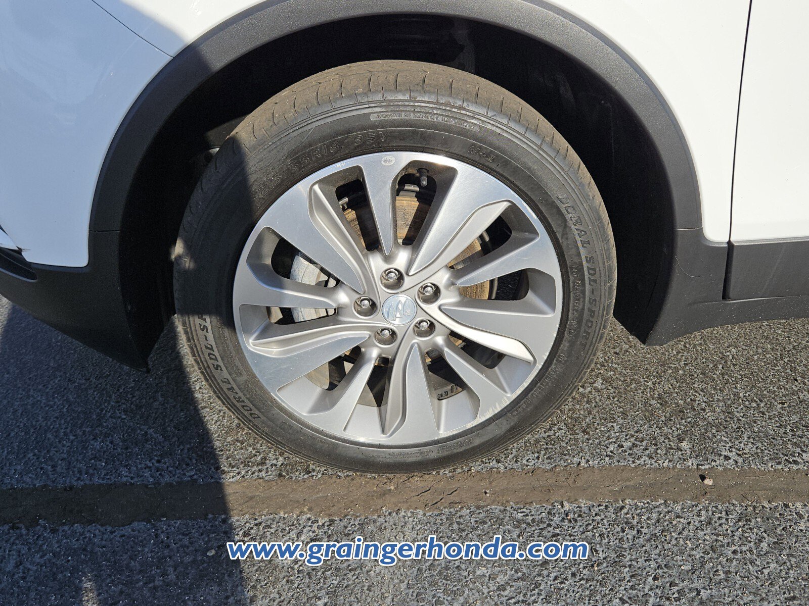 Used 2020 Buick Encore Preferred w/ Safety Package FWD image 9