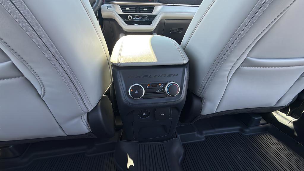 New 2026 Ford Explorer Active image 36