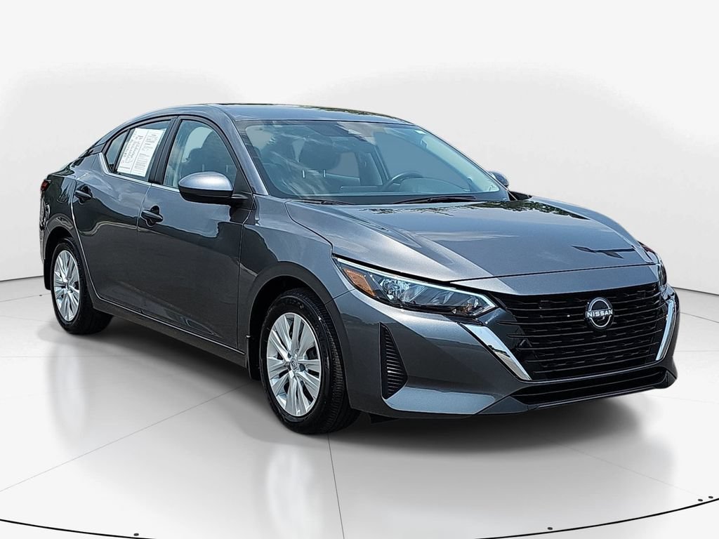 Used 2025 Nissan Sentra S FWD image 3
