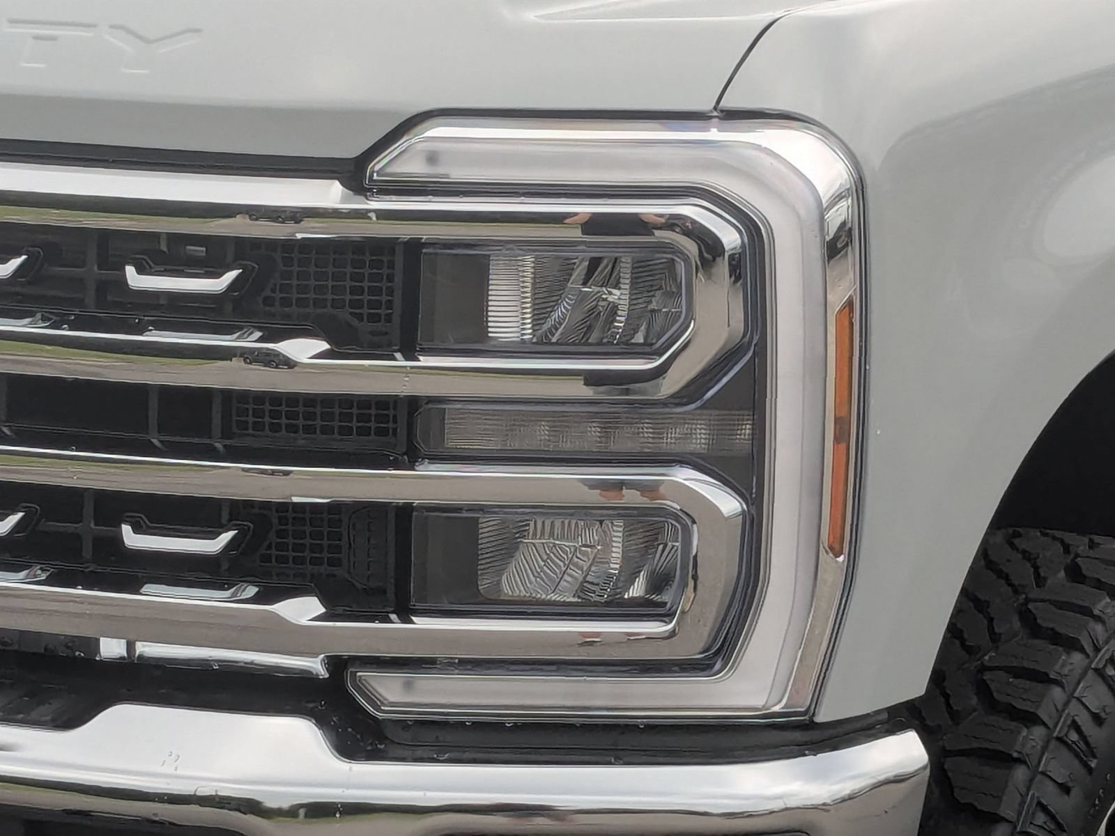 New 2026 Ford F250 Lariat w/ Tremor Off-Road Package AWD/4WD image 9