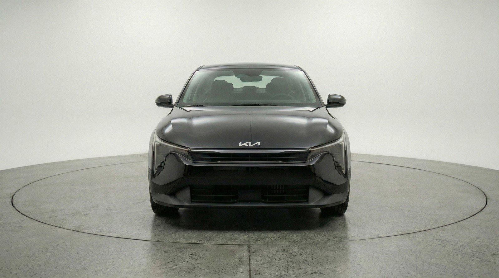 Used 2025 Kia K4 LXS image 2
