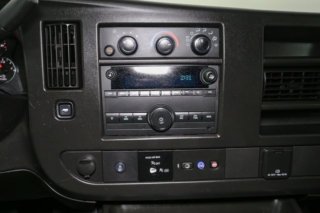 Used 2024 Chevrolet Express 2500 image 21