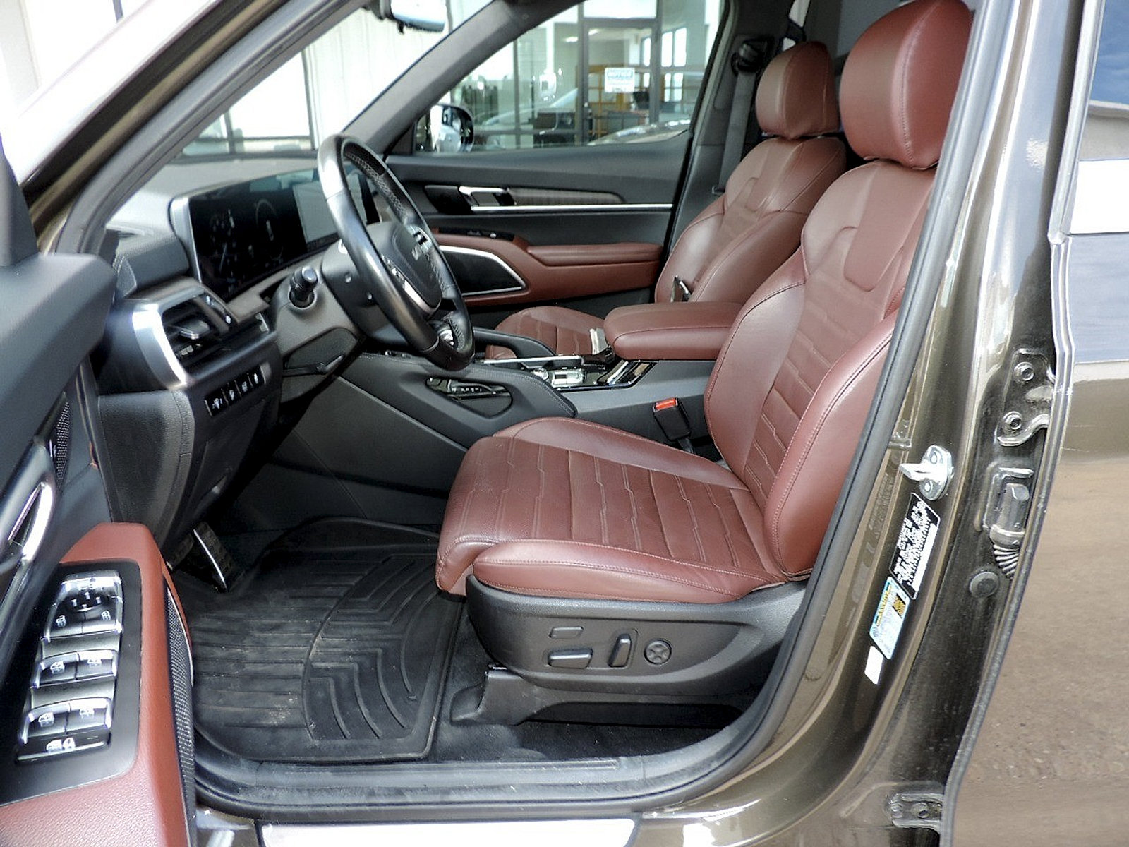 Used 2023 Kia Telluride SX Prestige AWD/4WD image 19