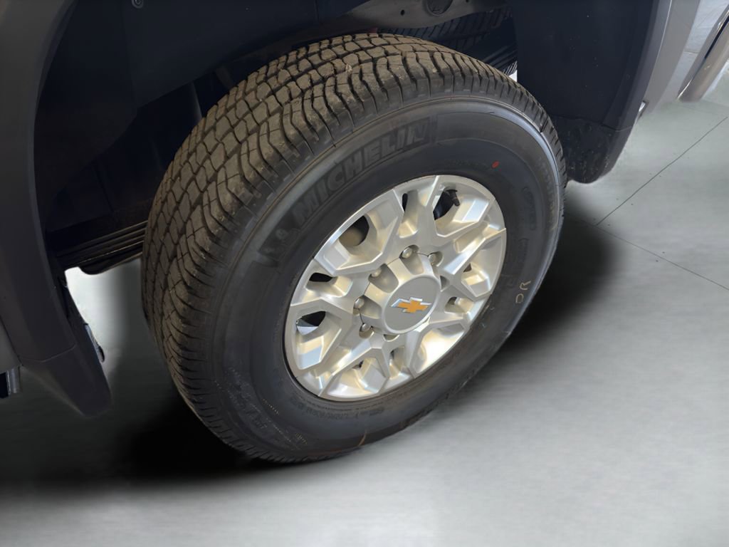 Used 2024 Chevrolet Silverado 2500 LT w/ All Star Edition image 32