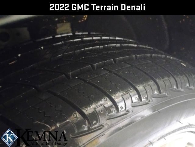 Used 2022 GMC Terrain Denali image 30