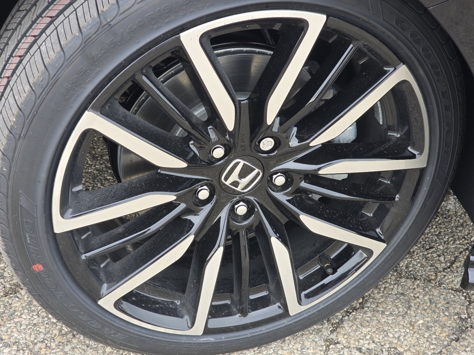 New 2026 Honda Accord Touring image 11