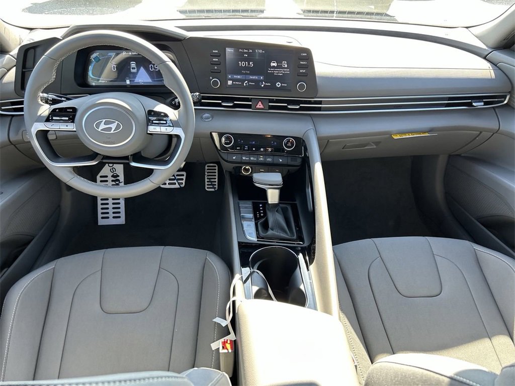 New 2026 Hyundai Elantra SEL Sport w/ Cargo Package image 2