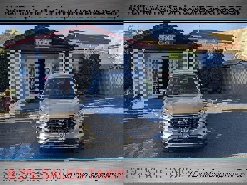 Used 2024 Ford Escape Active image 2